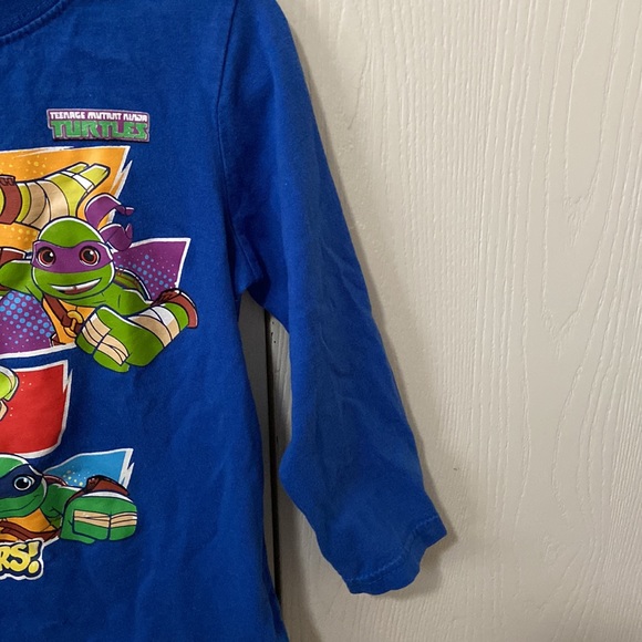 TMNT Long Sleeved Tee - Picture 5 of 6